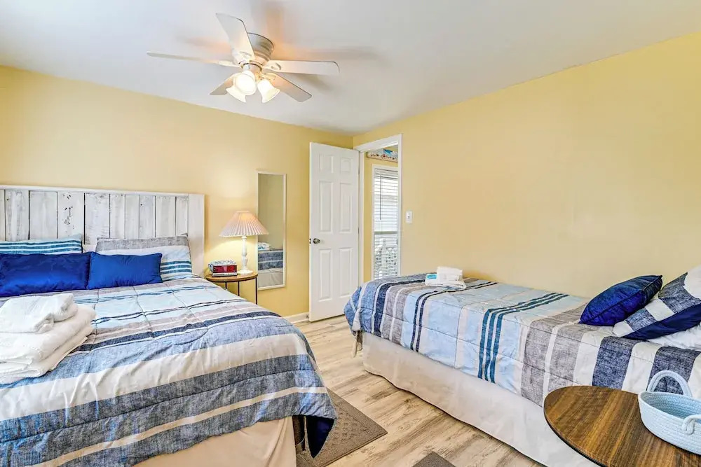 Walk to Ocean: Lovely Myrtle Beach Getaway
