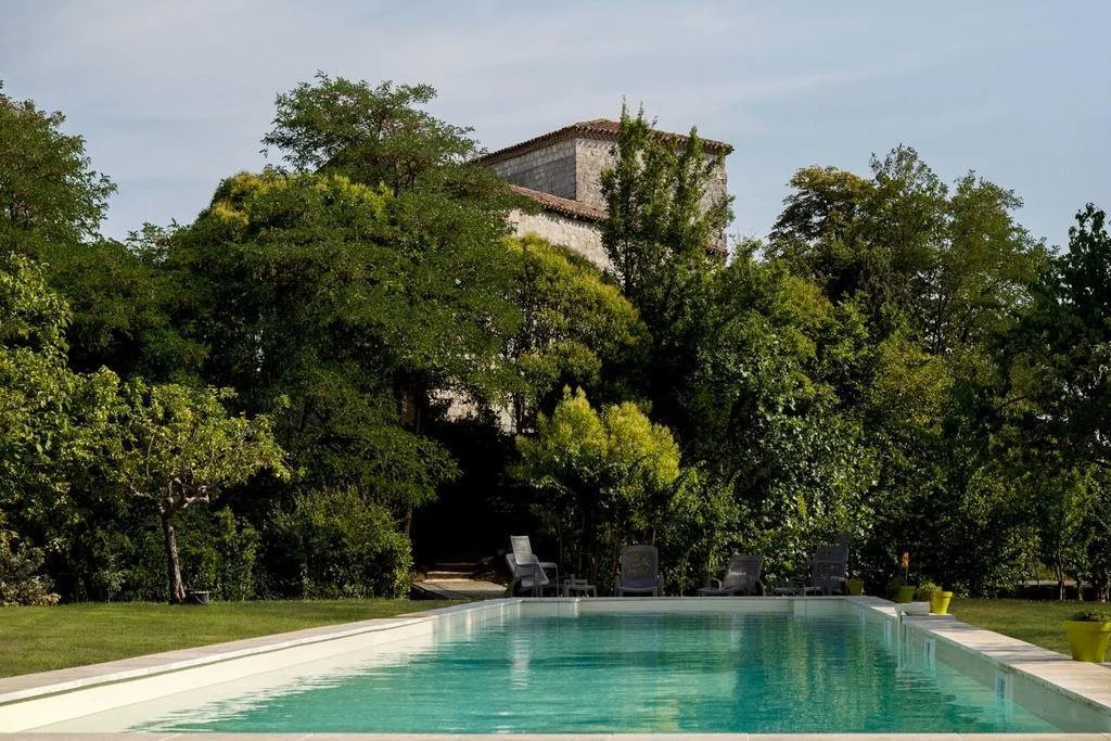 Le Castel Pierre - 7ch&7sdb avec clim, piscine XL, ping-pong, salle fitness et sauna pour 15 personnes