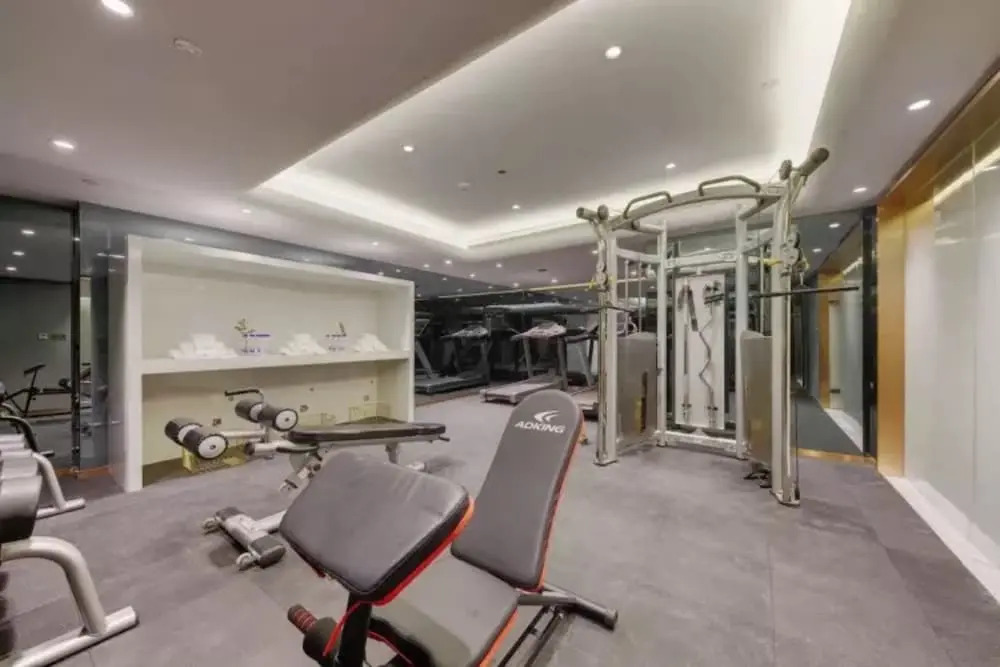 Lanou International Hotel, Hong Kong Middle Road, May Fourth Square, Qingdaoh Square, Qingdao