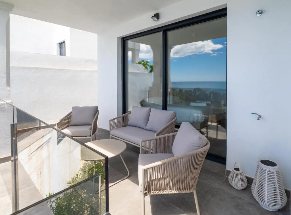 Blue Suite 2389 Sea Views