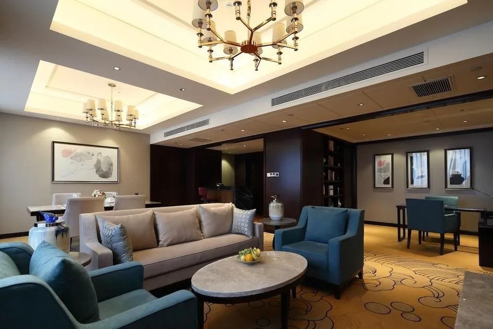 Jinan Luxury Blue Horizon Hotel