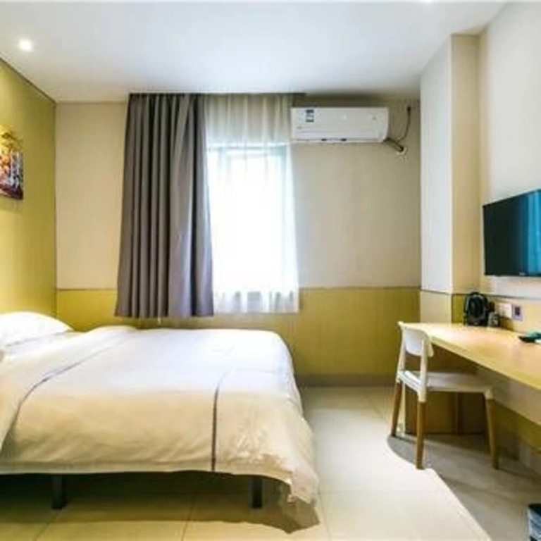 100inn Disney Airport Hotel