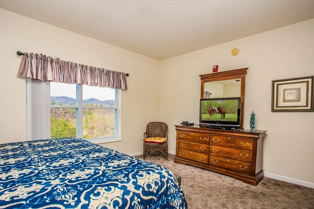 Whispering Pines 642