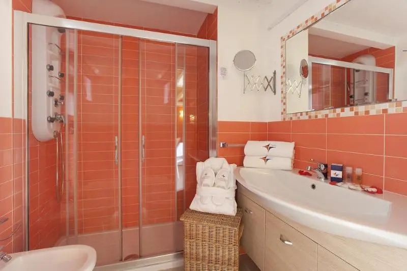La Piazzetta Guest House