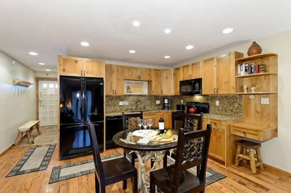 Snowmass Village 1 Bedroom Premier Condo at Crestwood