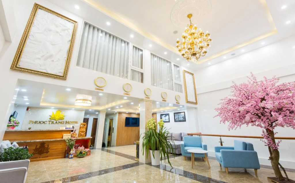 HANZ Pho Hoa Hotel