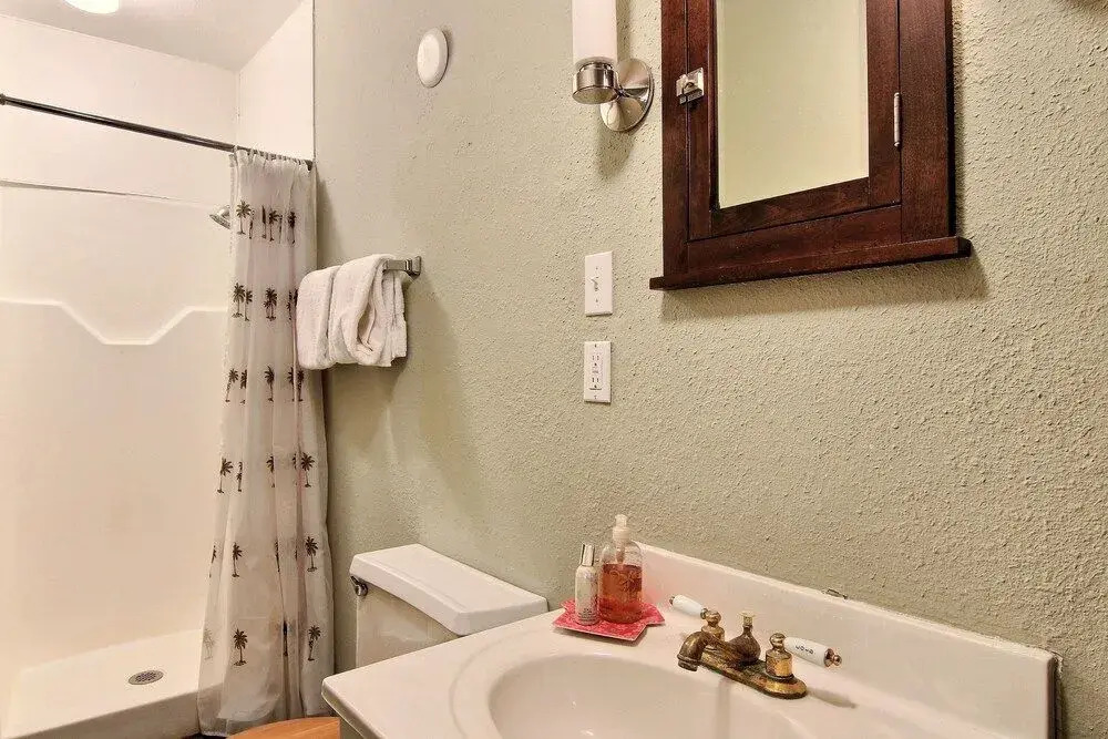 Playas Azules Home Cv424 7 Bedrooms 4 Bathrooms Home