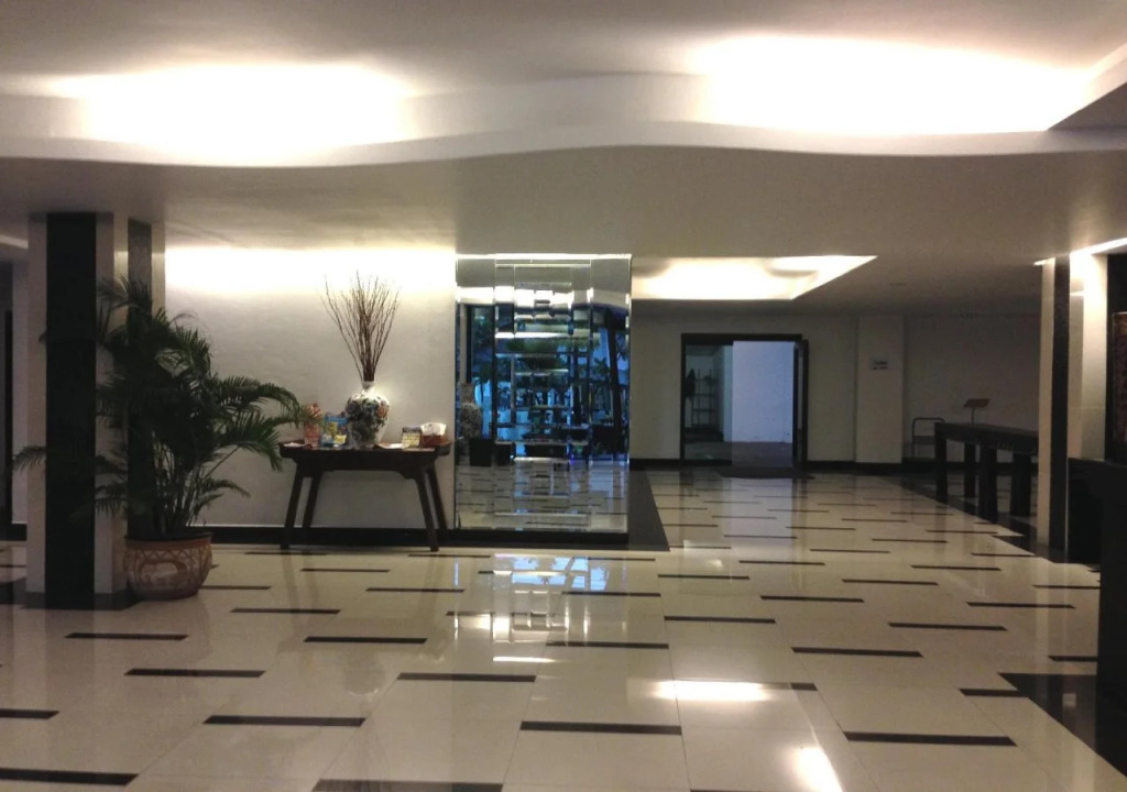 Mai Hotel Chiang Mai ใหม่โฮเทล เชียงใหม่