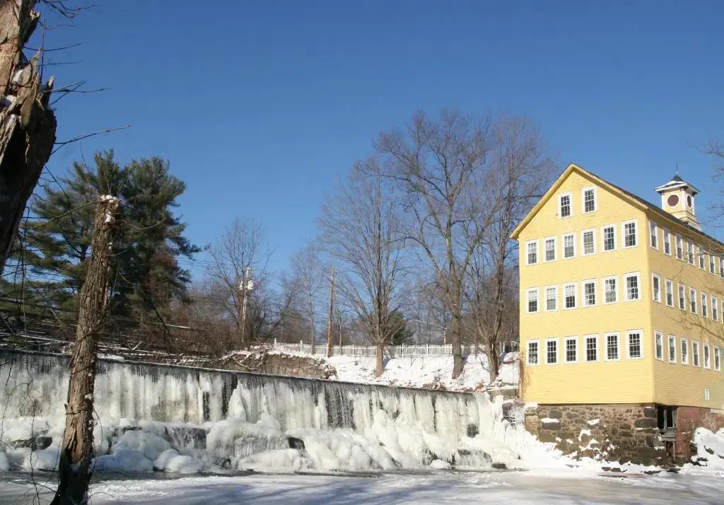Old Mill Inn