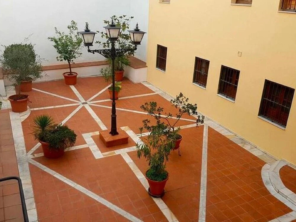 Charming Apartment in Seville Near Isla Mágica