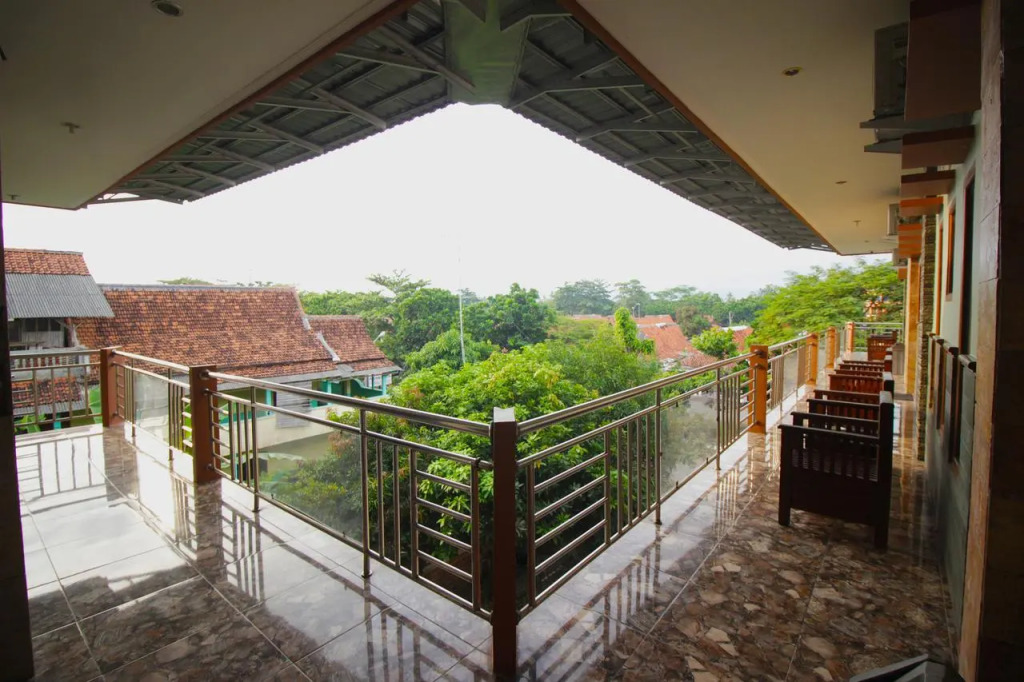 OYO 820 Abad Baru Hotel