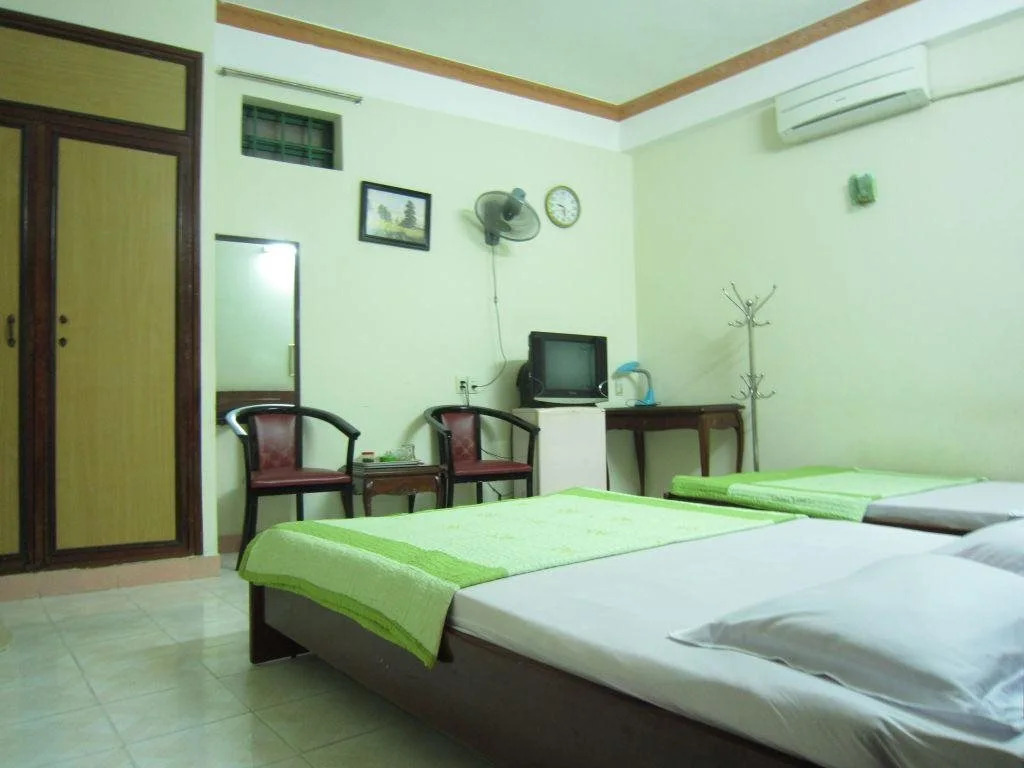 Khách Sạn Hạnh Long
