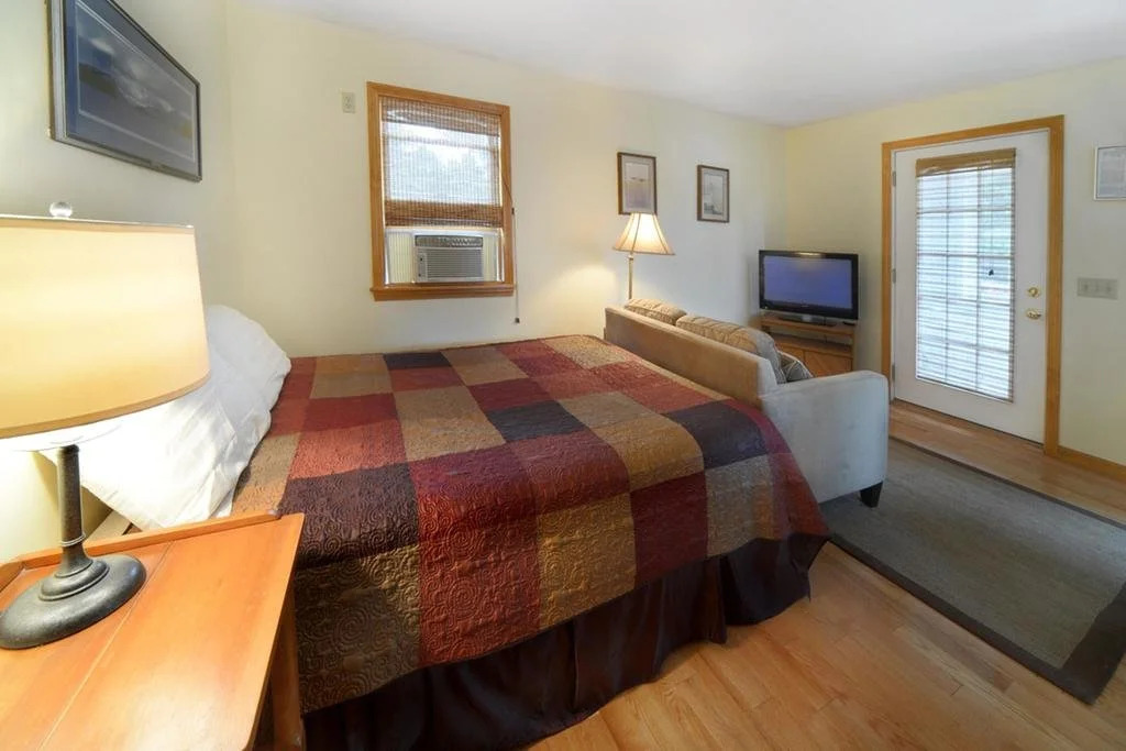 Birches Motel