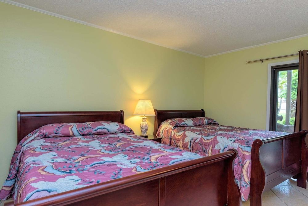 Tiki 117 - Comfortable 2br Condo W/ Ac & Wi-fi 2 Bedroom Condo