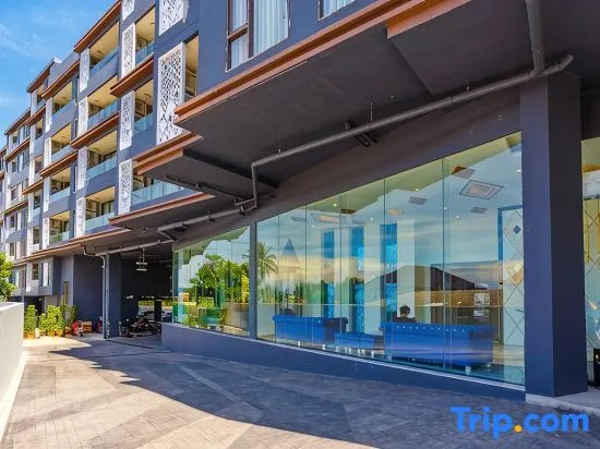 Nice Studio Top-Floor. Scenic Rooftop Pool. Surin Beach