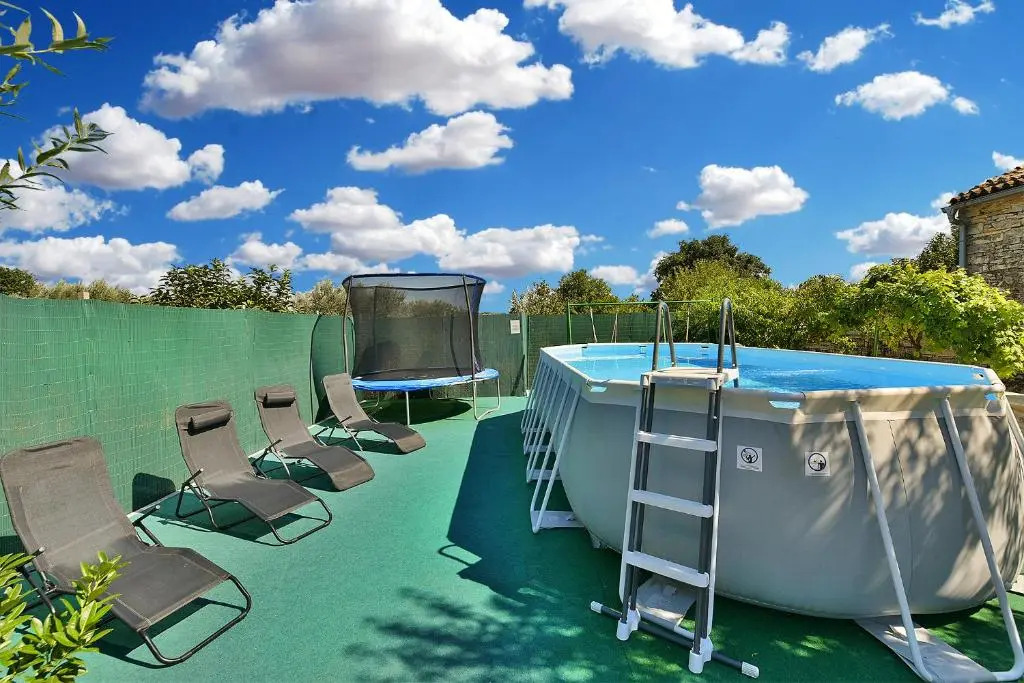 Ferienhaus mit Privatpool für 6 Personen ca 55 qm in Galižana, Istrien Istrische Riviera