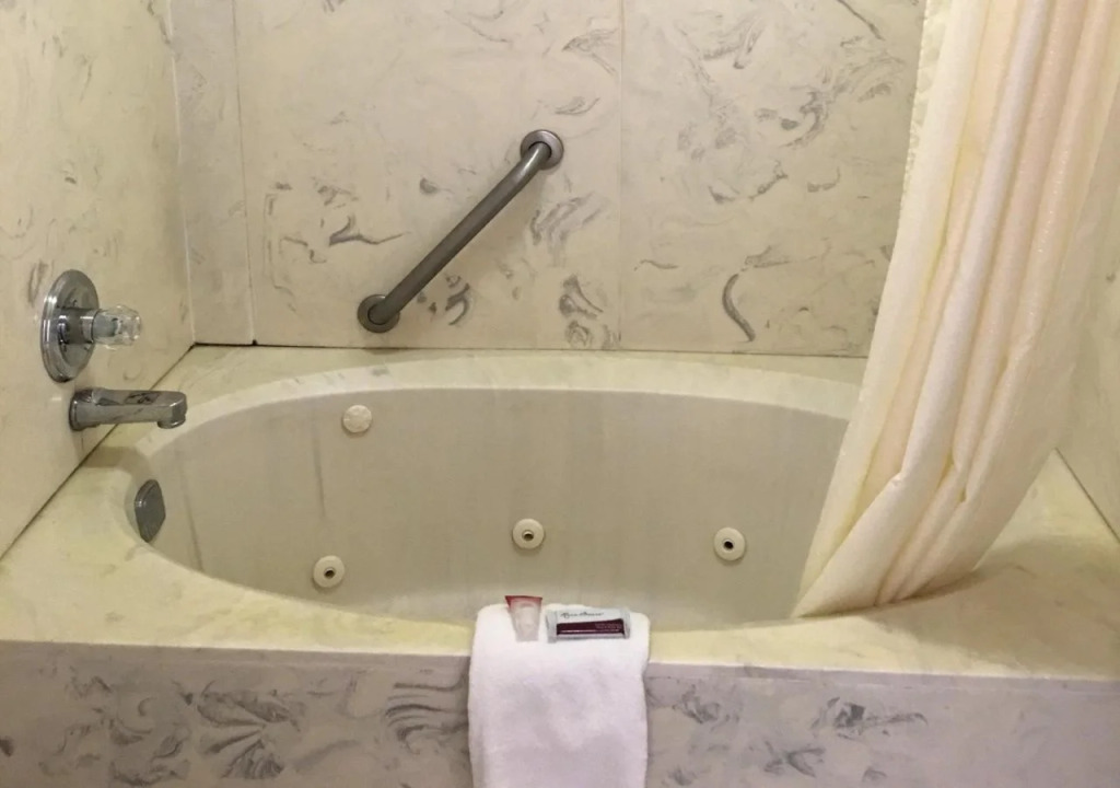 Americas Best Value Inn Clarksdale