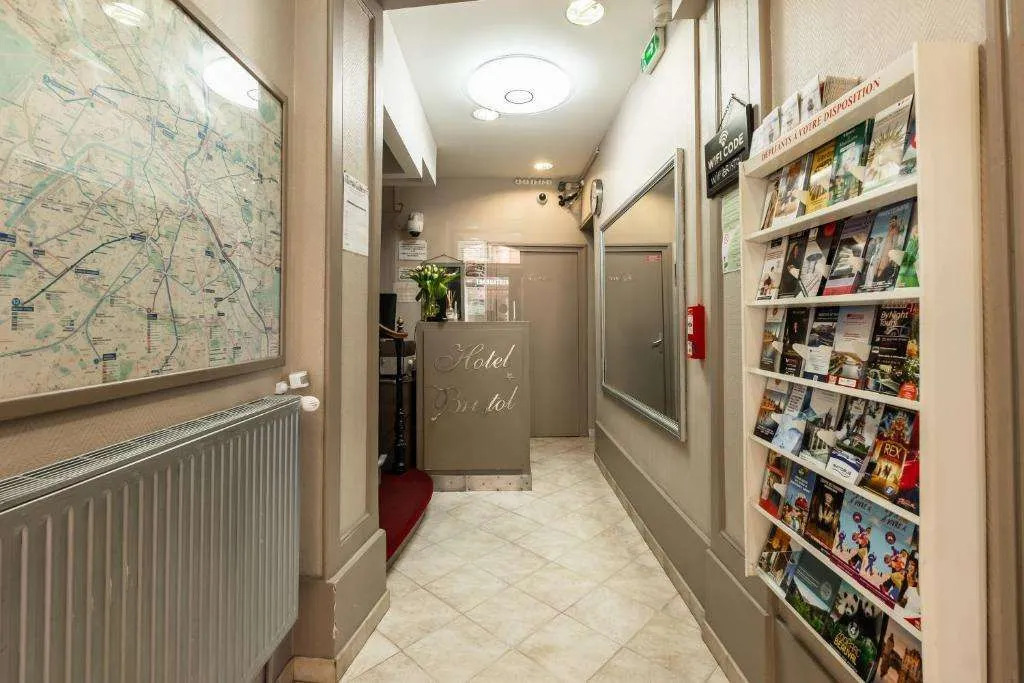 Hotel Bristol Nord Paris