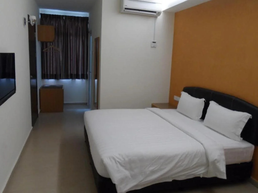 Hotel Grand Court Inn
