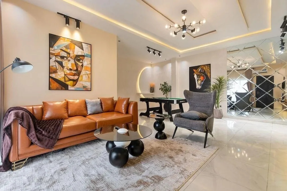 2 bedroom  luxury