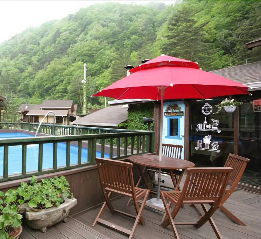 Yangyang Bidanhyang Komu Pension
