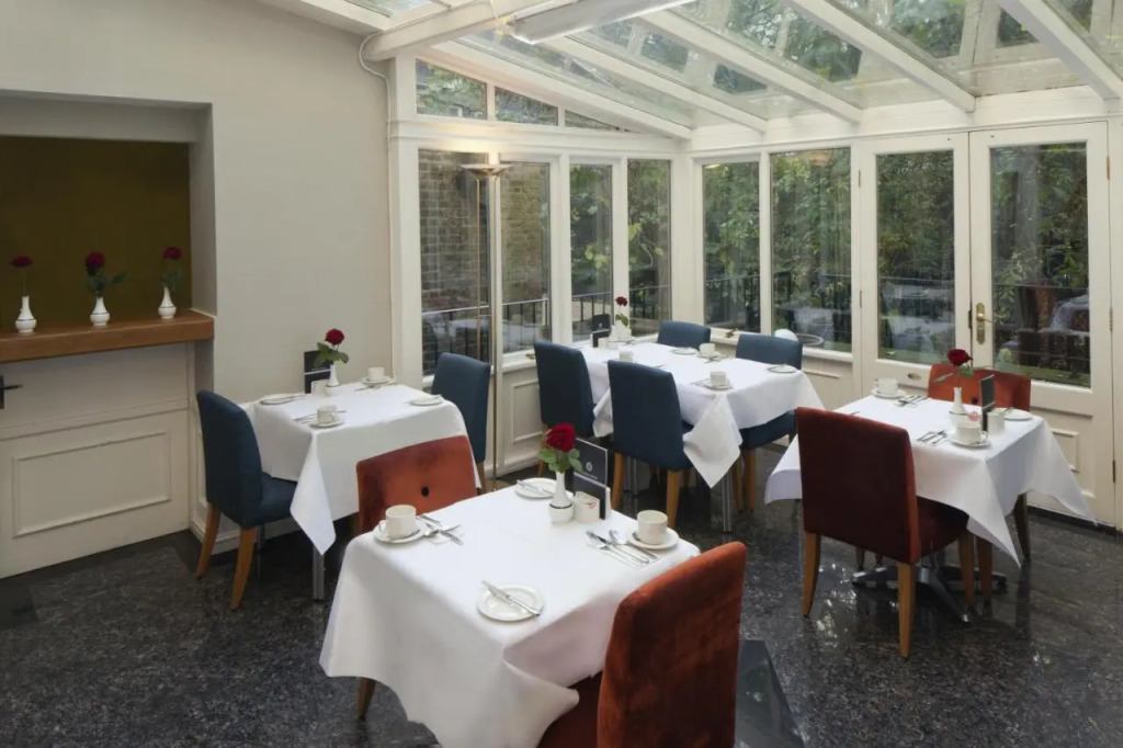Grange Buckingham Hotel