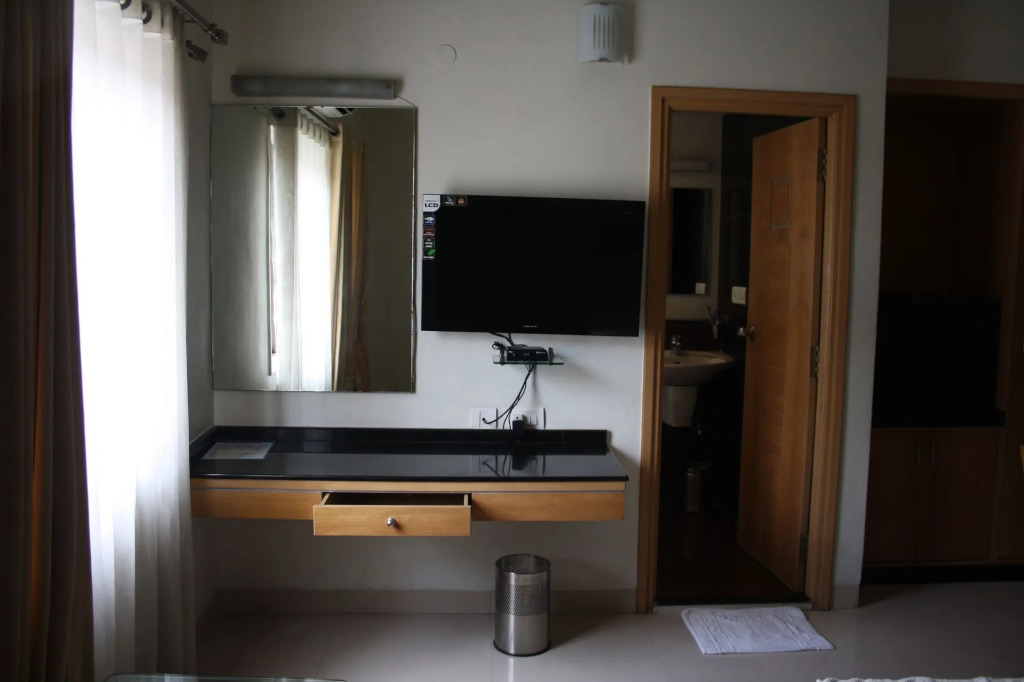 FabHotel Srujana Inn