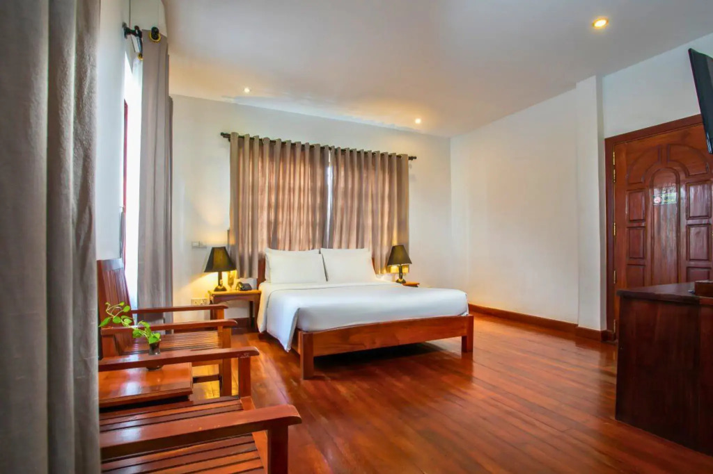 Apsara Centrepole Hotel