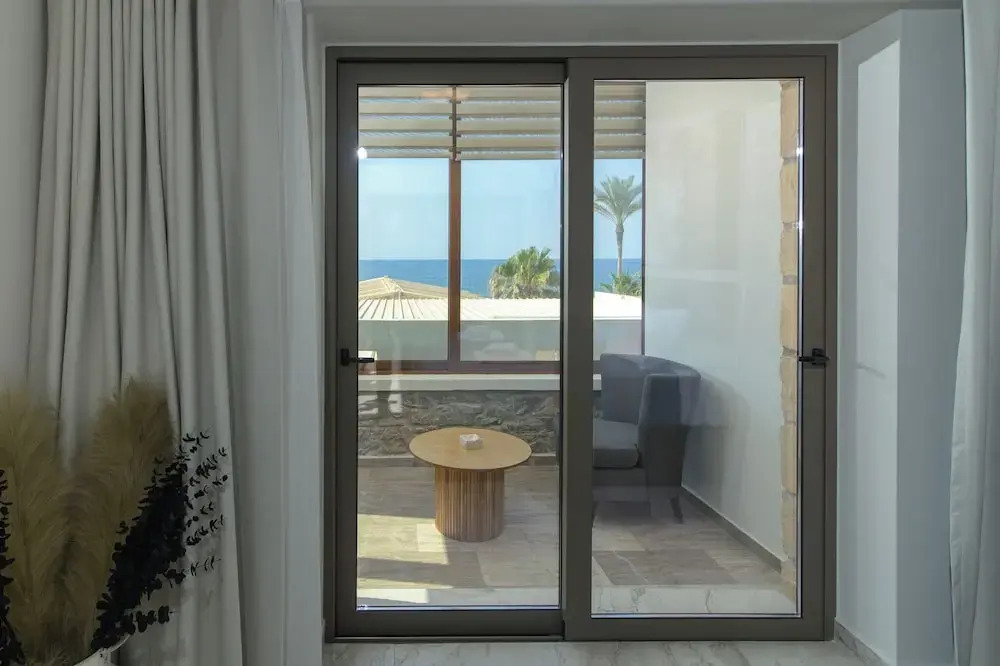 Envy Seaside Suites,By IdealStay Experience