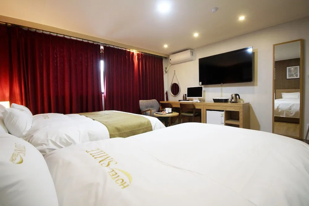 Smile Hotel