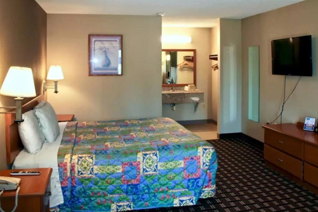 Rodeway Inn University Area