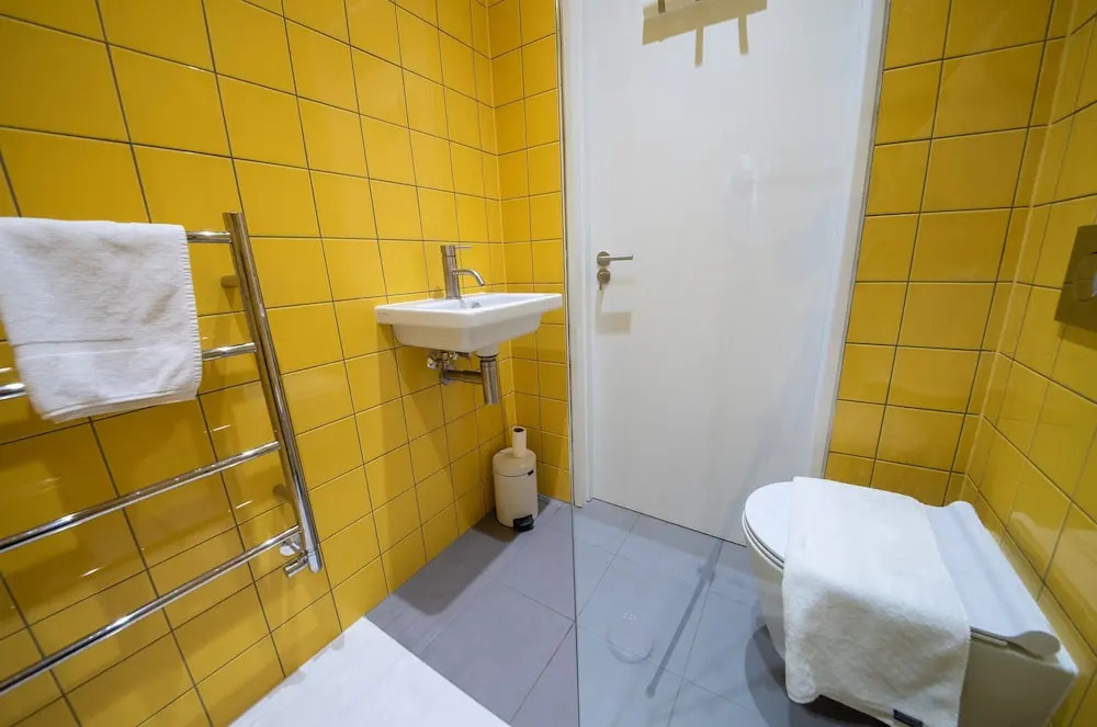 2 Bedroom Home Near Peckham High Street