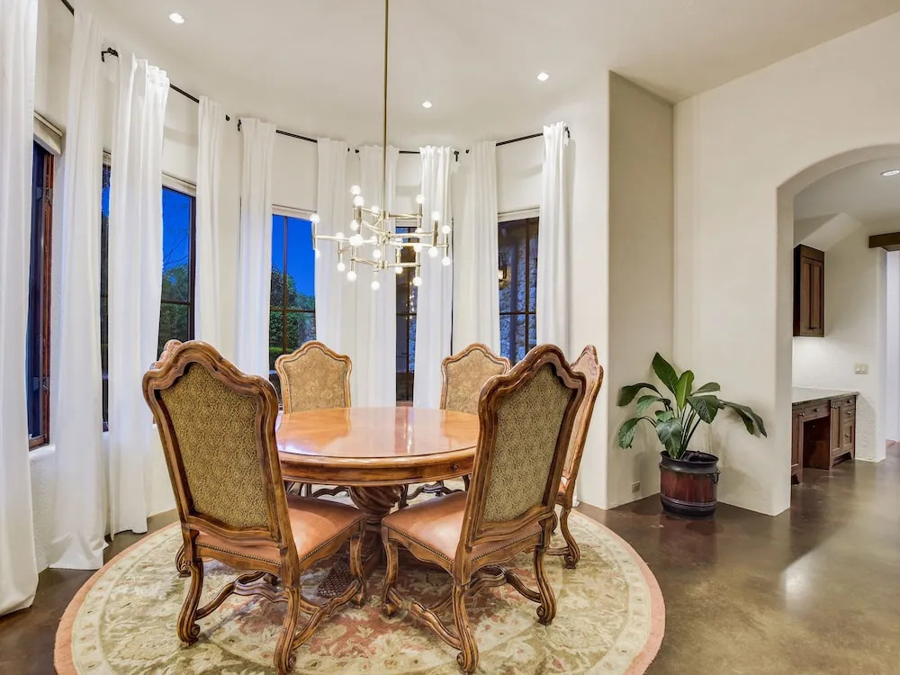 Brandon House #143476 - 5 Br Estate