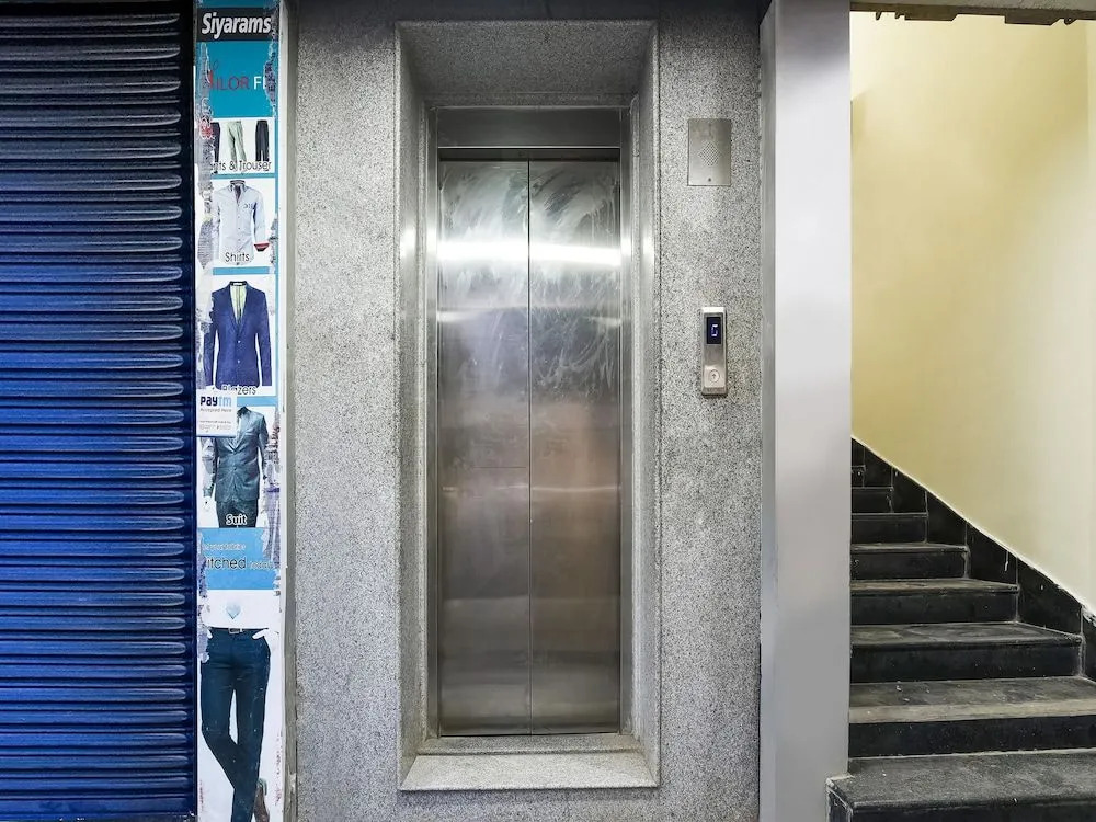 OYO 40717 Sai Priya Residency
