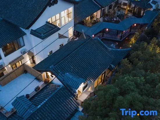 Youjian Jiangnan Hostel