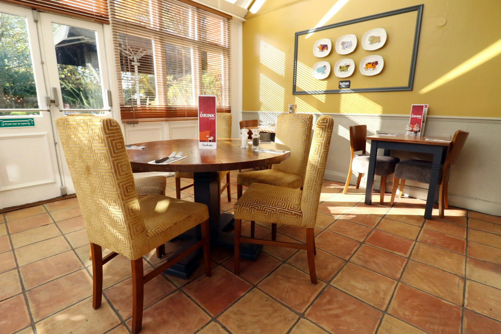 Premier Inn Croydon South (A212)