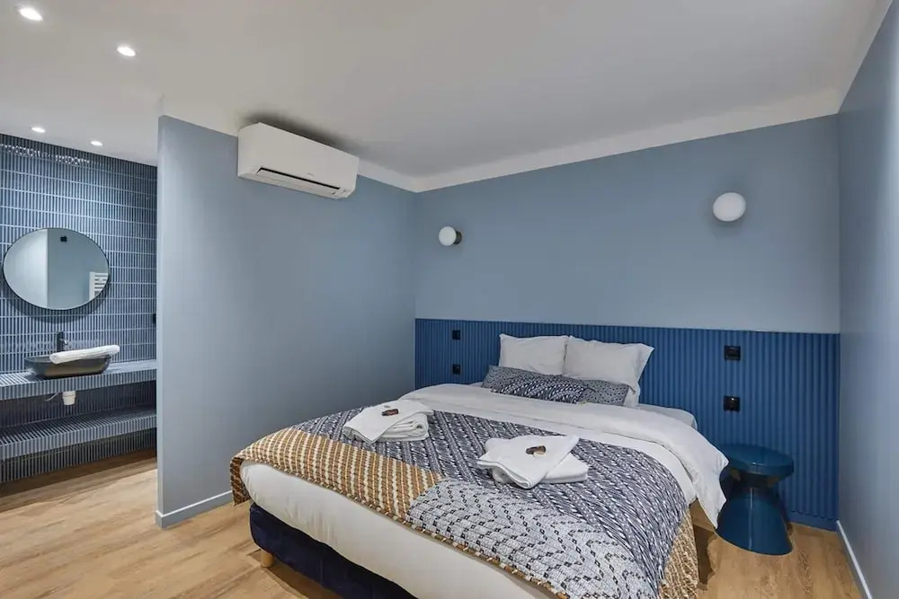 Modern Apartment With AC Center of Paris