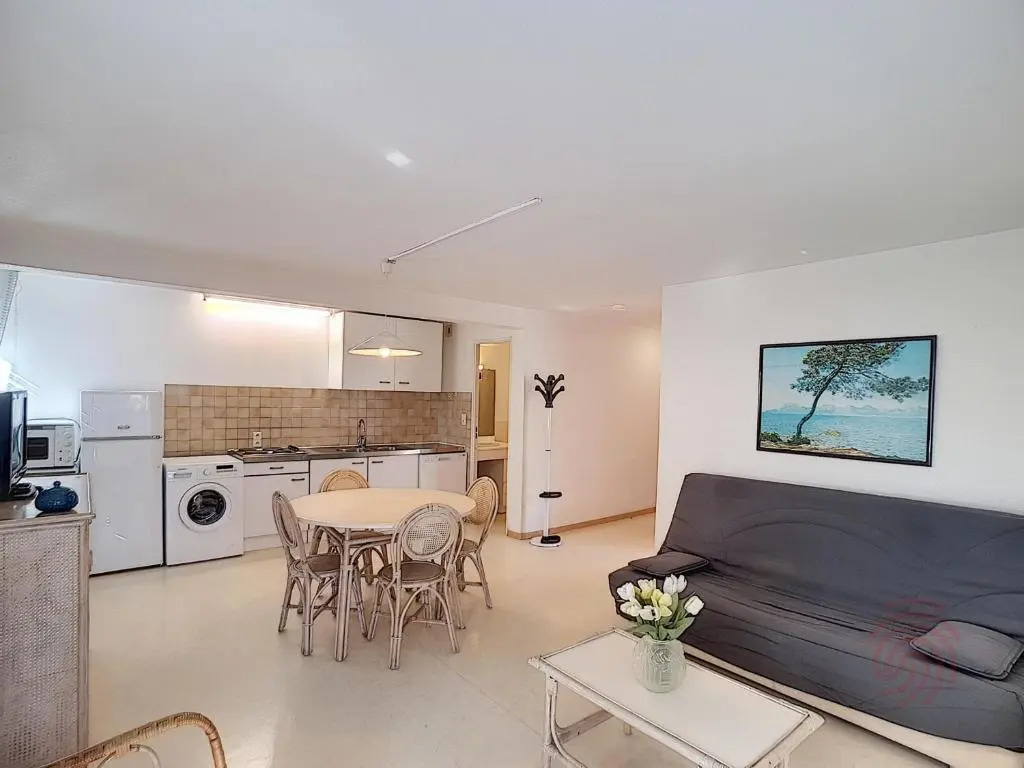 Appartement Lamalou-les-Bains, 2 pièces, 4 personnes - FR-1-451-23