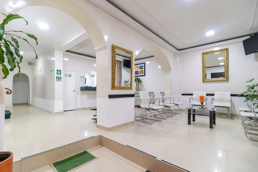 Hotel Americano - Torre Colpatria