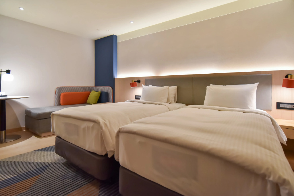 Holiday Inn Express Taipei Train Station by IHG