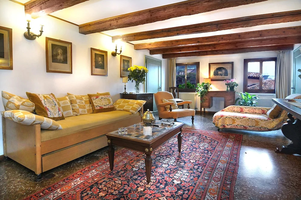 Palazzetto Da Schio