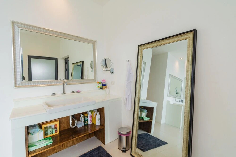 Modern 4 Bedroom Resort Pool Villa LL110