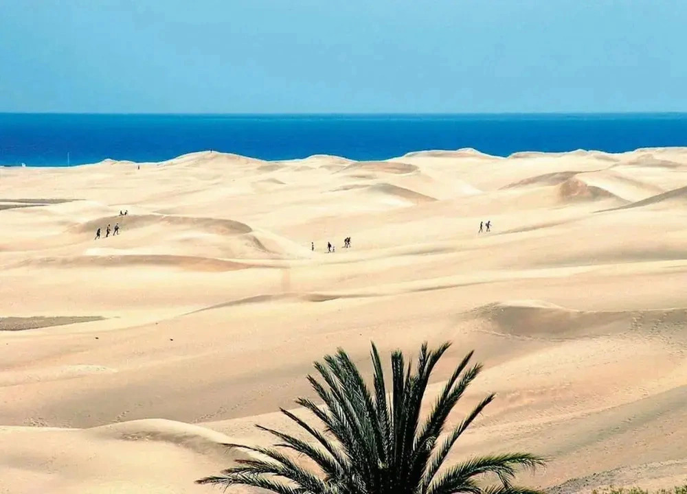 Chalet in Maspalomas With Heated Pool