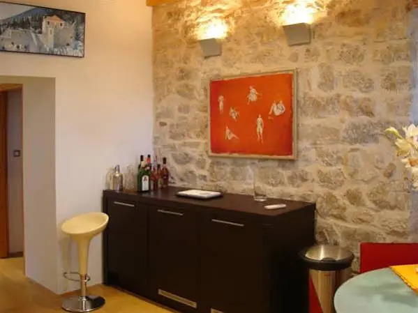Diocletian Apartments & Rooms