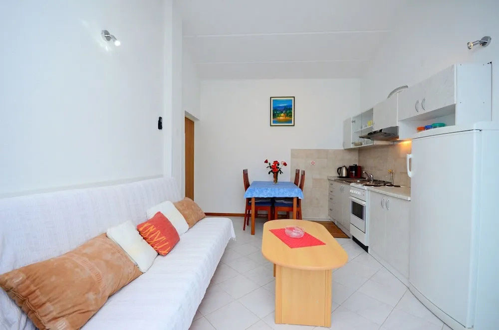 Apartments Bovarovic