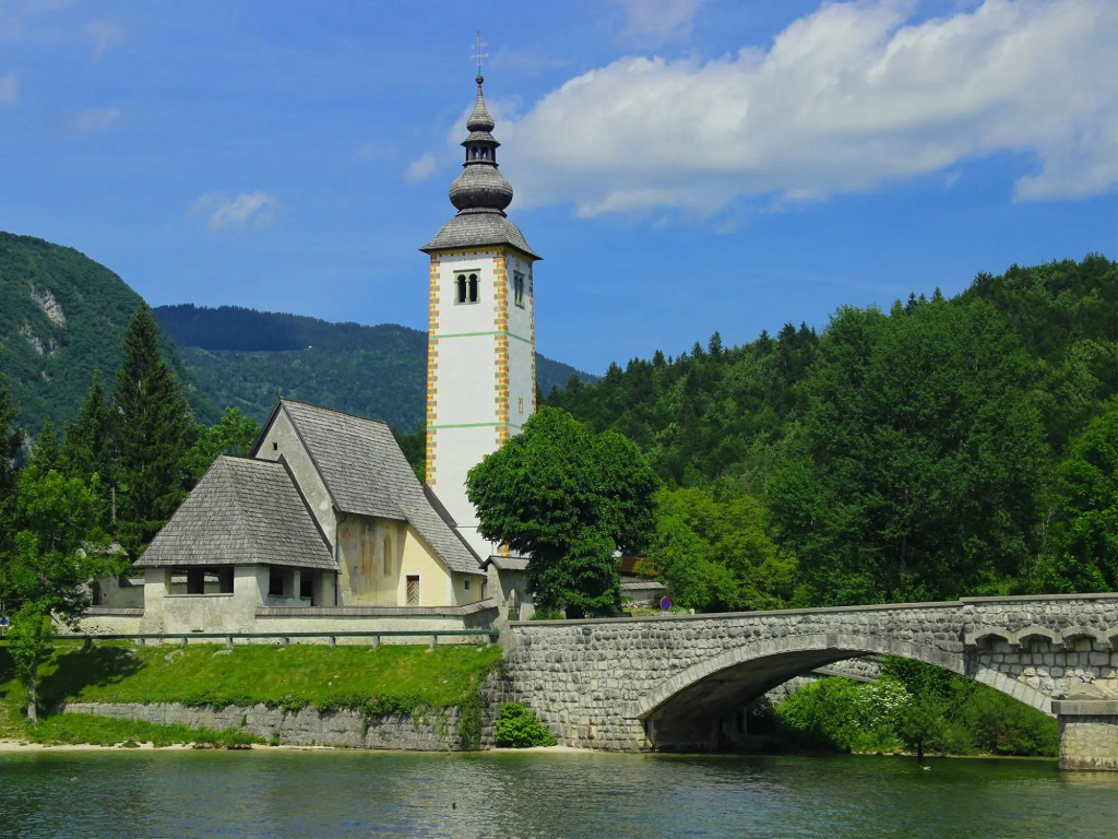 Cosy Apartment in Bohinjska Bistrica With Balcony