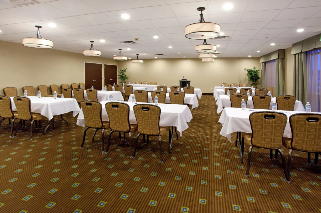 Holiday Inn Express & Suites American Fork - North Provo by IHG