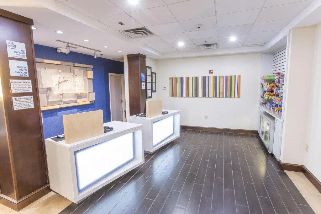 Holiday Inn Express Hotel & Suites McDonough by IHG