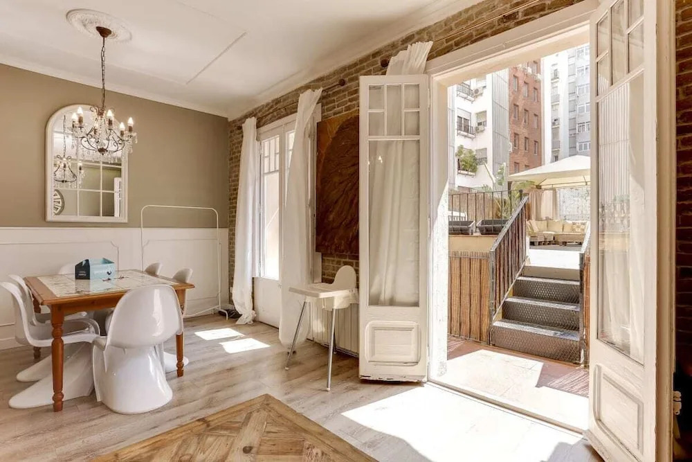 Elegant 3bed W/big Terrace Next to Plaza España