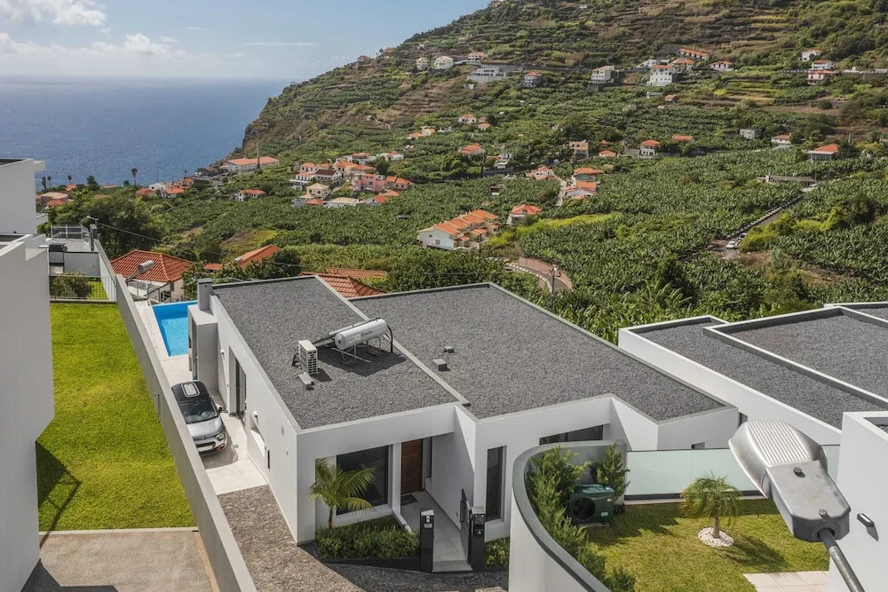 House With Pool and sea View, Pearl of Calheta